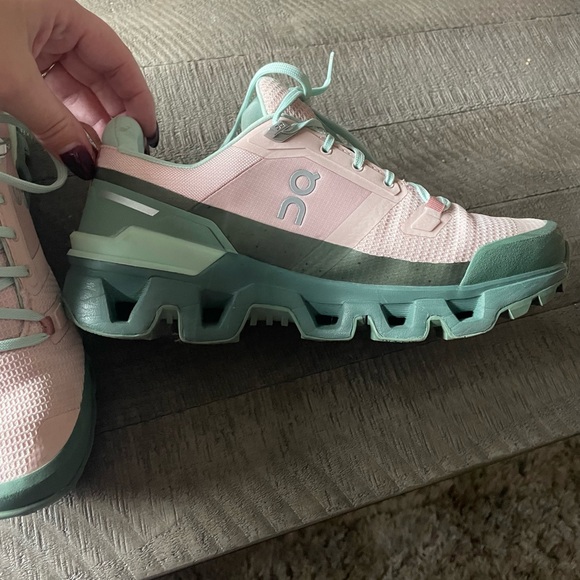 On Running Women's Pastel Pink and Mint Sneakers size 7 - Picture 5 of 9